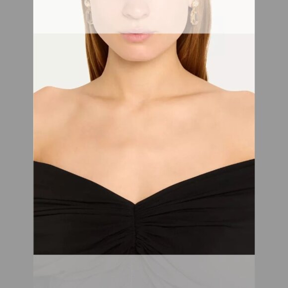 Oscar de la Renta Classic Crystal Drop Earrings